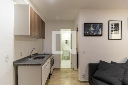 Cozinha de apartamento para alugar com 1 quarto, 25m² em Vila Buarque, São Paulo