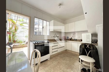 Casa à venda com 120m², 3 quartos e 1 vagaCozinha 