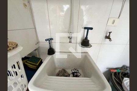 Casa à venda com 120m², 3 quartos e 1 vagaÁrea de Serviço