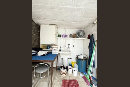 Casa à venda com 120m², 3 quartos e 1 vagaÁrea de Serviço