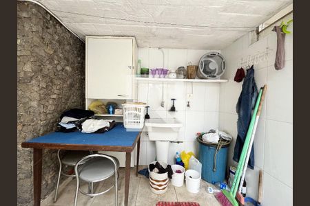 Casa à venda com 120m², 3 quartos e 1 vagaÁrea de Serviço