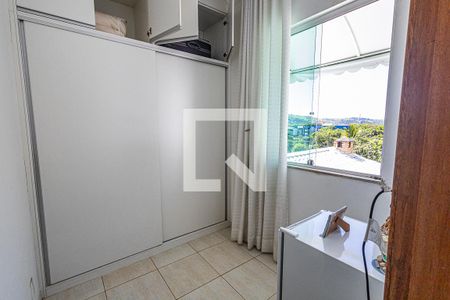 Casa de condomínio à venda com 160m², 2 quartos e 2 vagasCloset