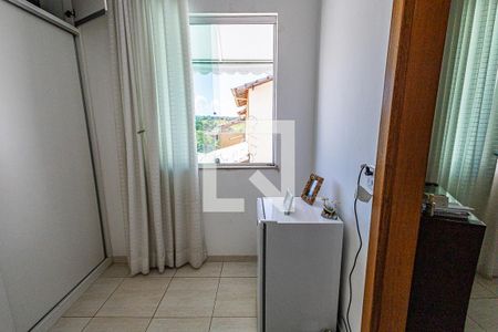 Casa de condomínio à venda com 160m², 2 quartos e 2 vagasCloset