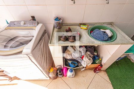 Casa de condomínio à venda com 160m², 2 quartos e 2 vagasArea de serviço 