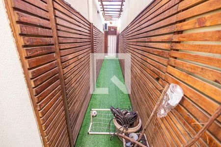 Casa de condomínio à venda com 160m², 2 quartos e 2 vagasArea de serviço 