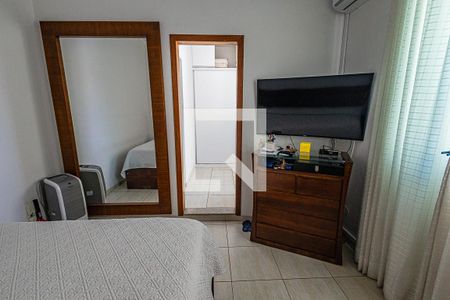 Casa de condomínio à venda com 160m², 2 quartos e 2 vagasQuarto 1 / suite e closet
