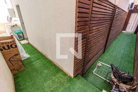 Casa de condomínio à venda com 160m², 2 quartos e 2 vagasArea de serviço 