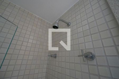 Apartamento para alugar com 64m², 2 quartos e 2 vagas Apartamento para alugar com 64m², 2 quartos e 2 vagasBanheiro