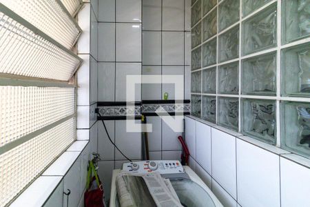 Apartamento à venda com 60m², 2 quartos e 1 vaga Apartamento à venda com 60m², 2 quartos e 1 vagaÁrea de serviço