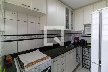 Apartamento à venda com 60m², 2 quartos e 1 vaga Apartamento à venda com 60m², 2 quartos e 1 vagaCozinha