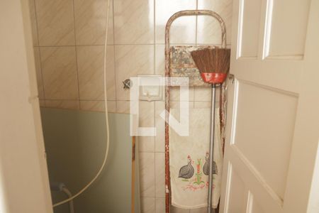 Casa à venda com 127m², 3 quartos e 2 vagasBanheiro de serviço