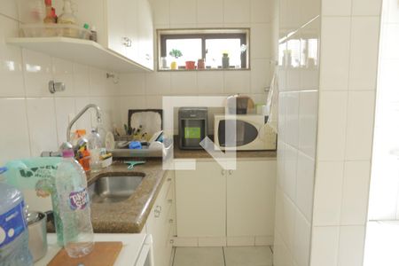 Casa à venda com 127m², 3 quartos e 2 vagasCozinha