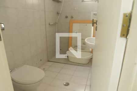 Casa à venda com 127m², 3 quartos e 2 vagasBanheiro da Suíte