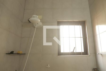 Casa à venda com 127m², 3 quartos e 2 vagasBanheiro da Suíte