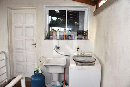 Casa de condomínio à venda com 117m², 3 quartos e 2 vagasÁrea de Serviço