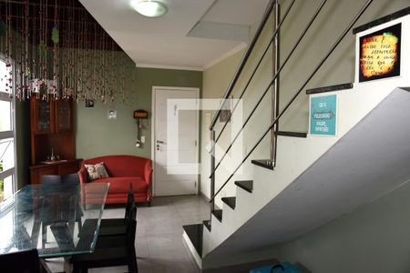 Casa de condomínio à venda com 117m², 3 quartos e 2 vagasSala 2