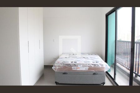 Sala / Quarto de kitnet/studio para alugar com 1 quarto, 28m² em Jardim São Paulo, São Paulo