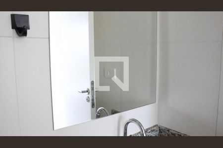 Banheiro de kitnet/studio para alugar com 1 quarto, 28m² em Jardim São Paulo, São Paulo