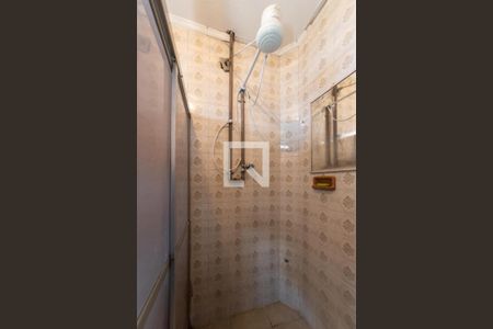 Casa à venda com 450m², 2 quartos e 4 vagas Casa à venda com 450m², 2 quartos e 4 vagasBanheiro Social