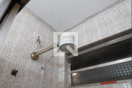 Casa à venda com 450m², 2 quartos e 4 vagas Casa à venda com 450m², 2 quartos e 4 vagasBanheiro da Suíte