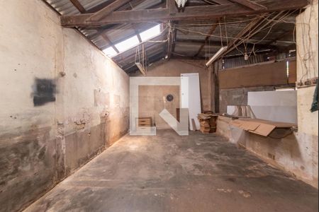 Casa à venda com 450m², 2 quartos e 4 vagas Casa à venda com 450m², 2 quartos e 4 vagasLavanderia - Atelie