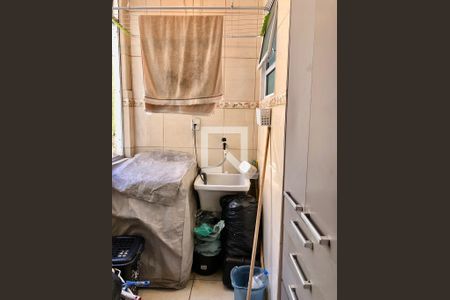 Apartamento à venda com 44m², 2 quartos e 1 vaga Apartamento à venda com 44m², 2 quartos e 1 vagaÁrea de Serviço