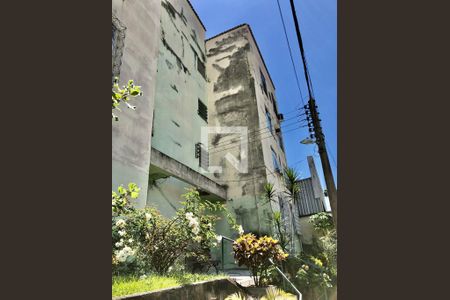 Apartamento à venda com 44m², 2 quartos e 1 vaga Apartamento à venda com 44m², 2 quartos e 1 vagaFachada do bloco