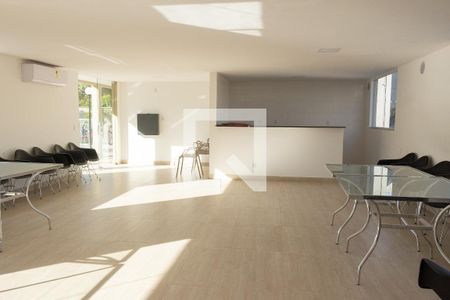 Apartamento para alugar com 45m², 2 quartos e 2 vagas Apartamento para alugar com 45m², 2 quartos e 2 vagasÁrea comum - Salão de festas