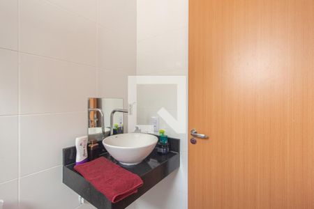 Apartamento para alugar com 45m², 2 quartos e 2 vagas Apartamento para alugar com 45m², 2 quartos e 2 vagasDetalhe do Banheiro