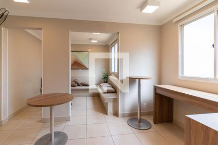 Apartamento à venda com 42m², 2 quartos e sem vagaÁrea comum - Salão de festas