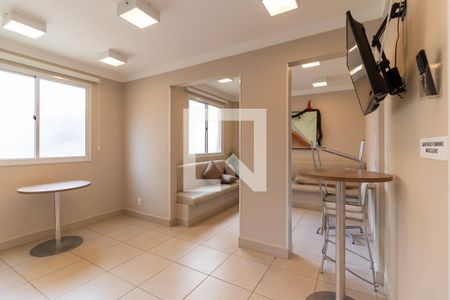 Apartamento à venda com 42m², 2 quartos e sem vagaÁrea comum - Salão de festas