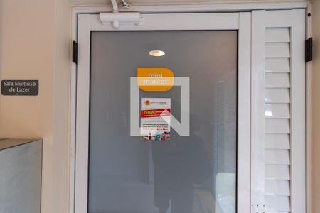 Apartamento à venda com 42m², 2 quartos e sem vagaMercado 24h