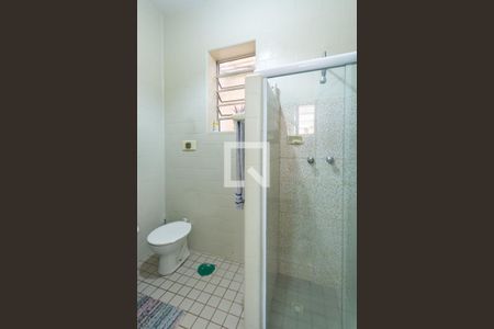 Casa à venda com 250m², 4 quartos e 2 vagasBanheiro primeiro andar