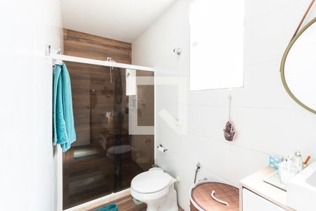 Casa à venda com 250m², 4 quartos e 2 vagasBanheiro segundo andar