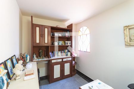 Casa à venda com 250m², 4 quartos e 2 vagasHall segundo andar