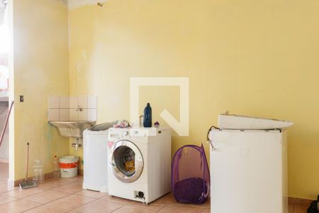 Casa à venda com 186m², 3 quartos e 5 vagas Casa à venda com 186m², 3 quartos e 5 vagasÁrea de serviço