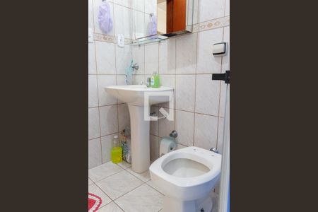 Casa à venda com 186m², 3 quartos e 5 vagas Casa à venda com 186m², 3 quartos e 5 vagasBanheiro