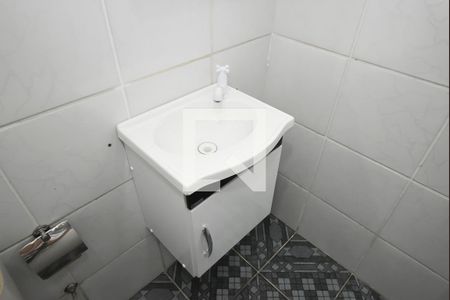 Casa à venda com 120m², 2 quartos e 1 vaga Casa à venda com 120m², 2 quartos e 1 vagaBanheiro da Suíte 1
