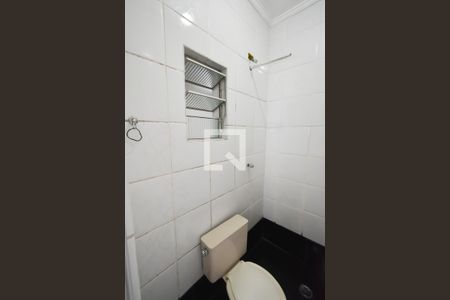 Casa à venda com 120m², 2 quartos e 1 vaga Casa à venda com 120m², 2 quartos e 1 vagaBanheiro da Suíte 2