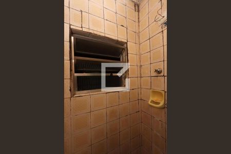 Banheiro de casa para alugar com 1 quarto, 70m² em Vila Macedópolis, São Paulo