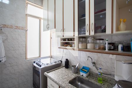 Apartamento à venda com 57m², 2 quartos e 1 vagaCozinha