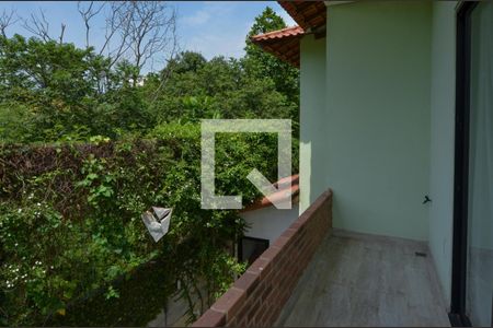 Casa de condomínio à venda com 300m², 5 quartos e 1 vaga Casa de condomínio à venda com 300m², 5 quartos e 1 vagaVaranda da Suite 2