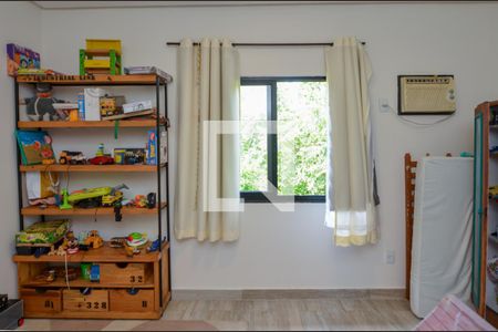 Casa de condomínio à venda com 300m², 5 quartos e 1 vaga Casa de condomínio à venda com 300m², 5 quartos e 1 vagaQuarto 3