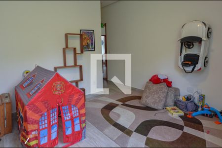 Casa de condomínio à venda com 300m², 5 quartos e 1 vaga Casa de condomínio à venda com 300m², 5 quartos e 1 vagaQuarto 3