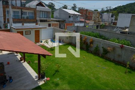 Casa de condomínio à venda com 300m², 5 quartos e 1 vaga Casa de condomínio à venda com 300m², 5 quartos e 1 vagaVaranda da Suite 2