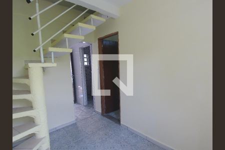 Sala de casa para alugar com 3 quartos, 80m² em Parque Continental Iii, Guarulhos