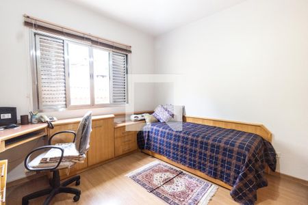 Casa à venda com 170m², 3 quartos e 3 vagas Casa à venda com 170m², 3 quartos e 3 vagasQuarto 3