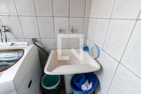 Casa à venda com 170m², 3 quartos e 3 vagas Casa à venda com 170m², 3 quartos e 3 vagasÁrea de serviço