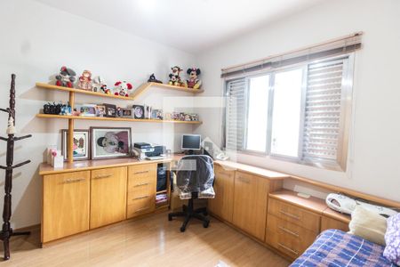 Casa à venda com 170m², 3 quartos e 3 vagas Casa à venda com 170m², 3 quartos e 3 vagasQuarto 3