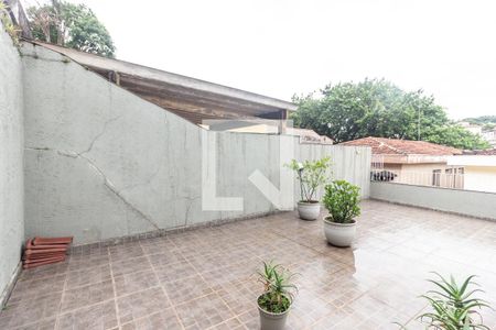 Casa à venda com 170m², 3 quartos e 3 vagas Casa à venda com 170m², 3 quartos e 3 vagasQuintal 2